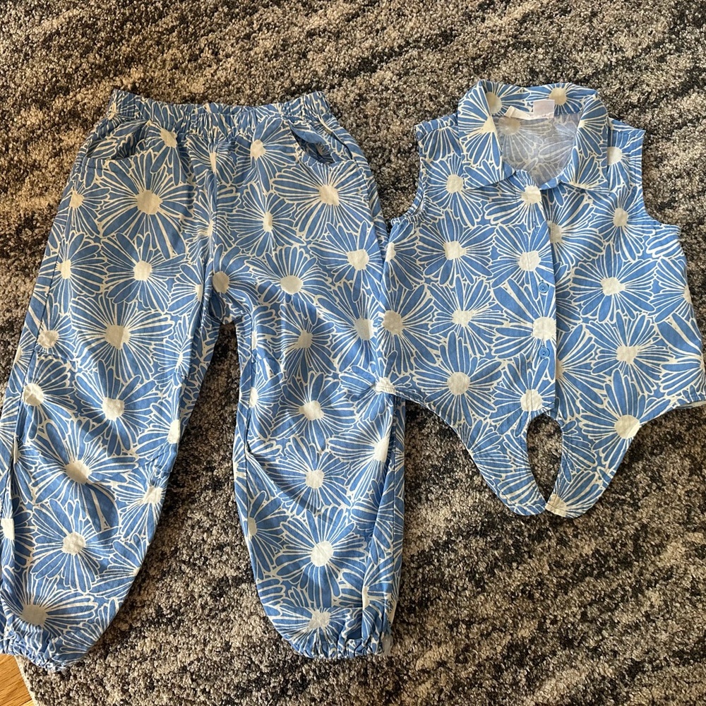 Zara girls Blue Daisy matching Set - Sleeveless Top & Jogger Pants